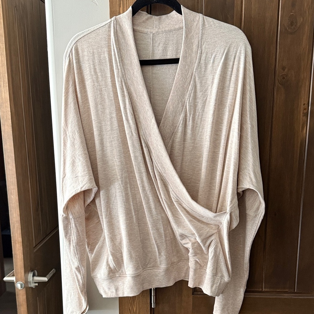 Lululemon Crossover Ribbed Waist Sweater White Opal EUC